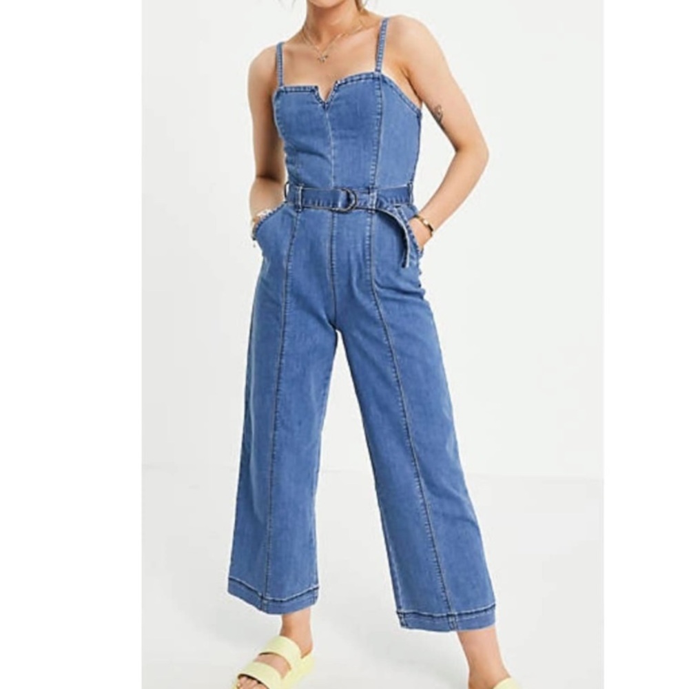 Hollister wide leg denim pocketed belt overalls jumpsuit